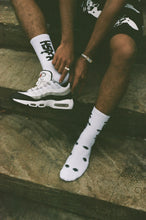 Load image into Gallery viewer, Xash Socks (White)

